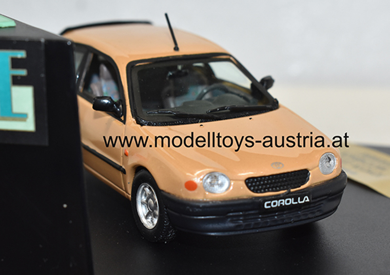 Toyota Corolla E11 Hatchback 1997 Saharabeige 1:43