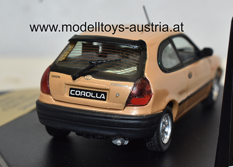Toyota Corolla E11 Hatchback 1997 Saharabeige 1:43
