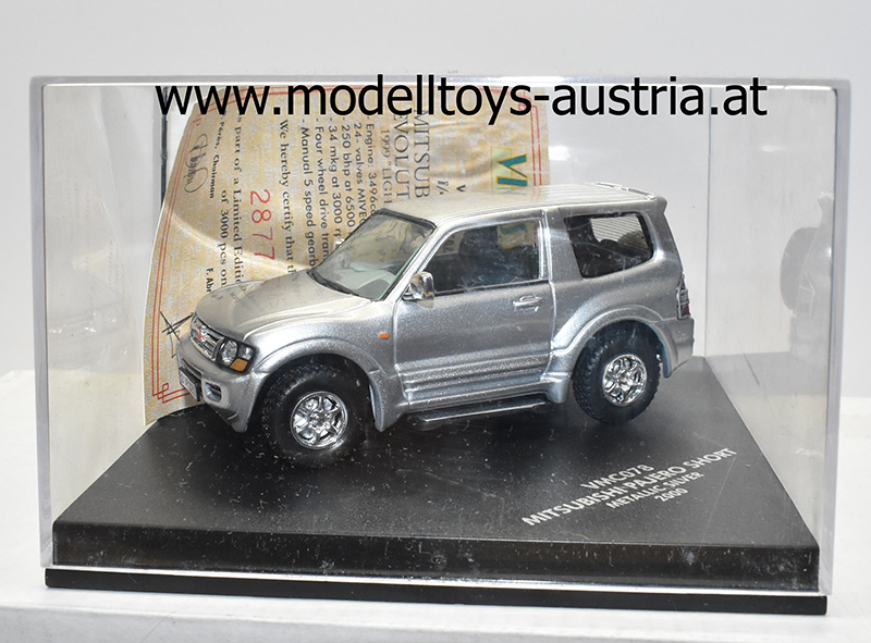 Mitsubishi Pajero Short 2000 silber metallik 1:43