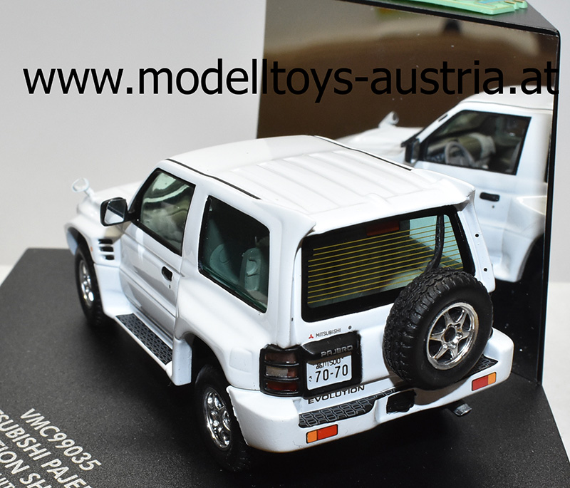 Mitsubishi Pajero Evolution Short 1999 weiss 1:43
