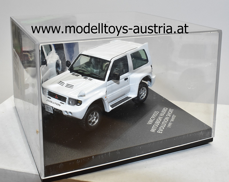 Mitsubishi Pajero Evolution Short 1999 weiss 1:43