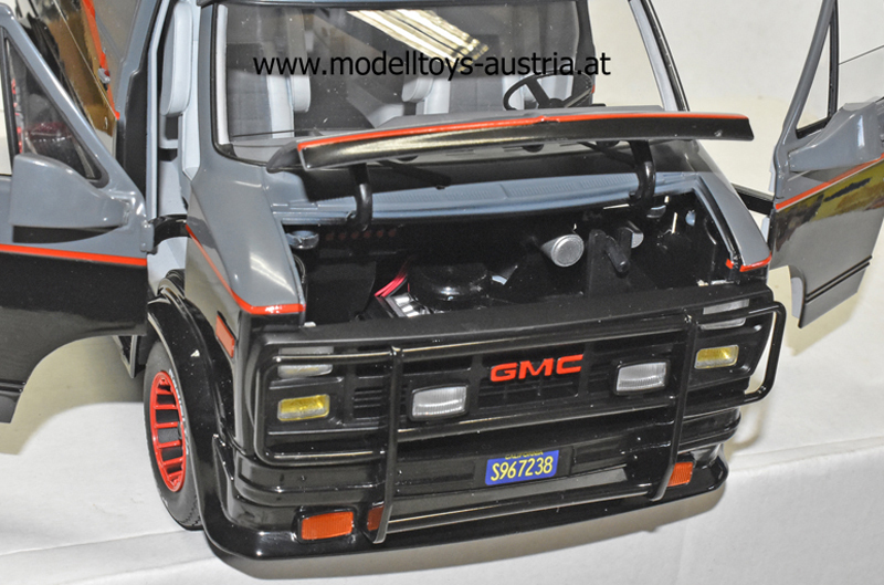 GMC Van A-Team A Team TV Serie schwarz / rot / grau 1:18