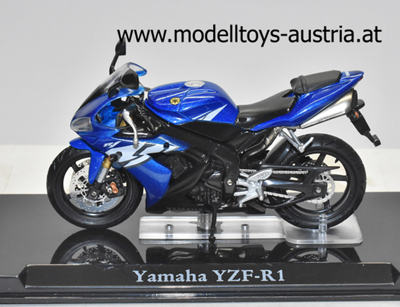 Yamaha YZF-R1 2004 blau / silber 1:24