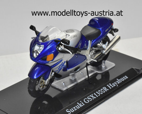 Suzuki GSX 1300 R Hayabusa blau / silber 1:24
