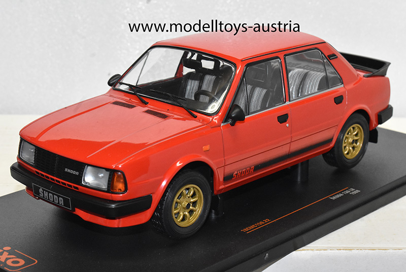 Skoda 130 LR Limousine 1988 rot 1:18