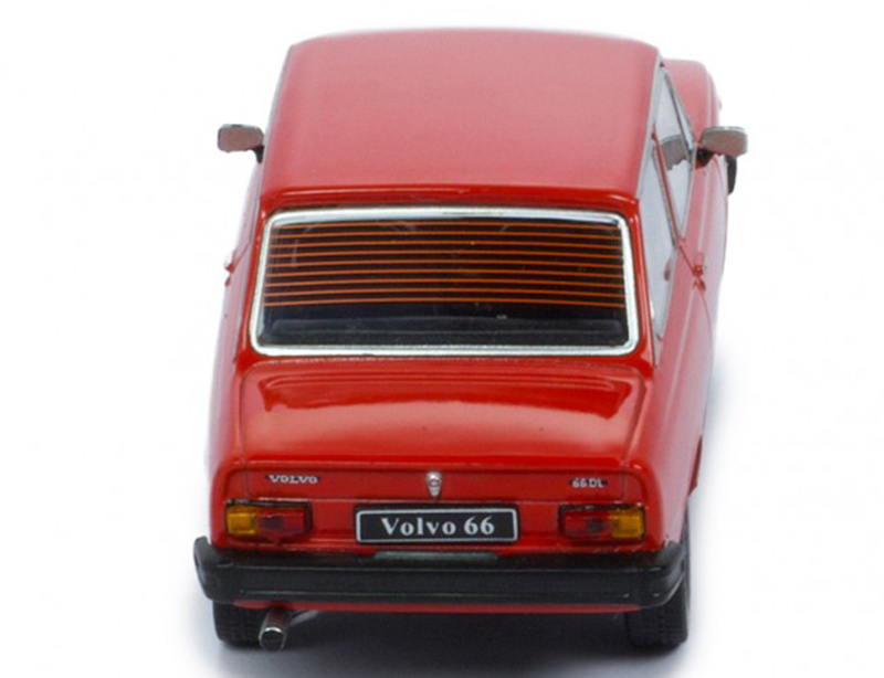 Volvo 66 Limousine 1977 rot 1:43