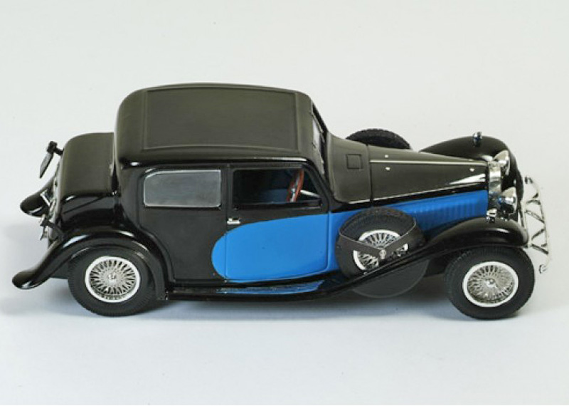 Bugatti Typ 57 Galibier schwarz / blau 1:43