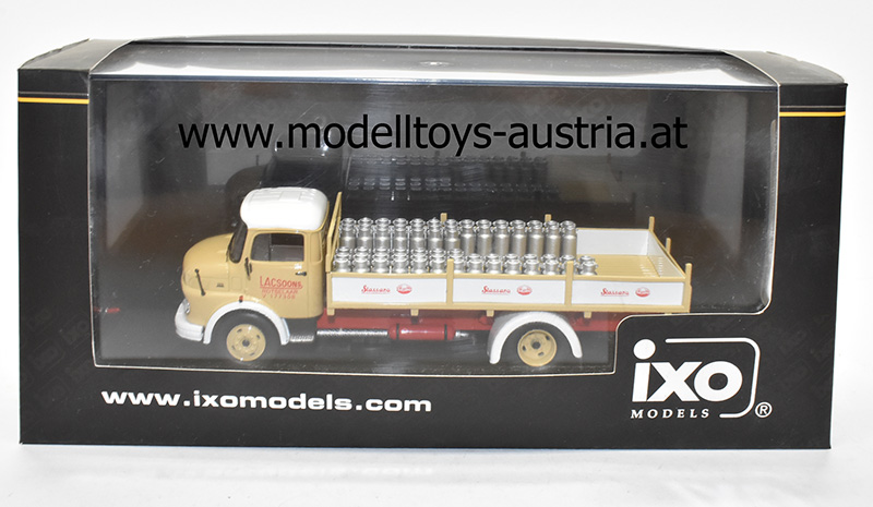 Mercedes Benz 1113 LKW TRUCK 1:43