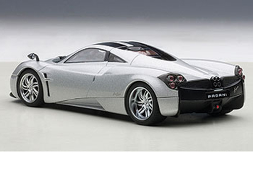 Pagani Huayra V12 2011 silber metallik 1:43