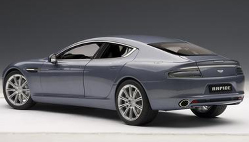 Aston Martin Rapide 2010 blau metallik 1:18