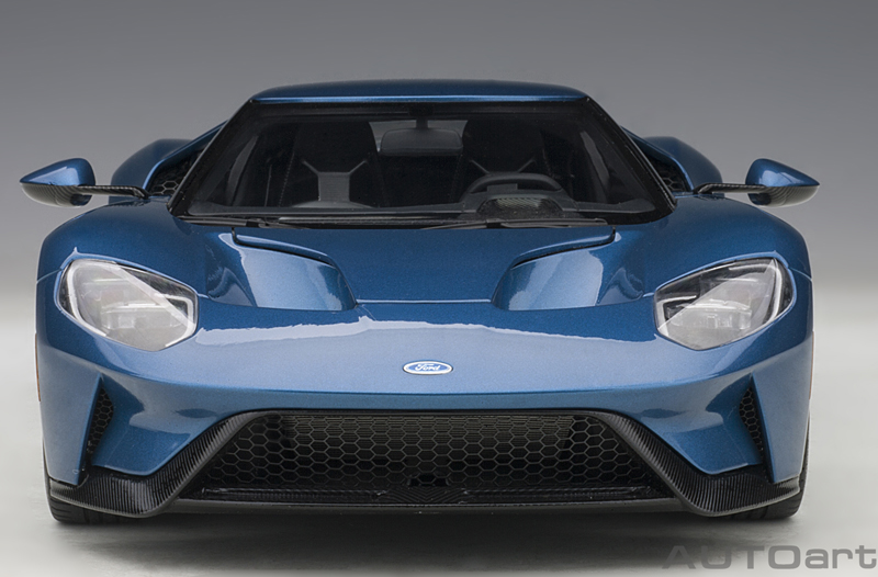 Ford GT Coupe 2017 blau 1:18