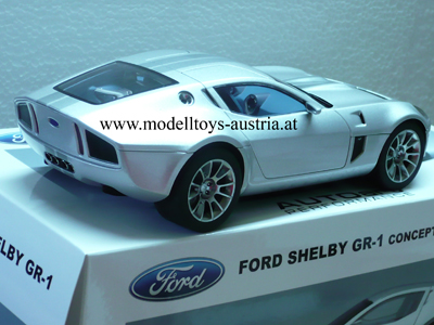 Ford Shelby GR-1 Concept Car 2005 silber metallik 1:18