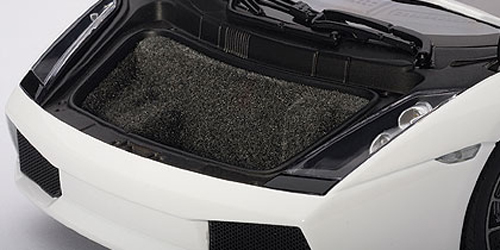 Lamborghini Gallardo SUPERLEGGERA 2008 weiss 1:18