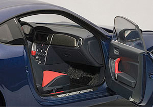 Toyota GT 86 GT86 ZN6 Coupe Scion FR-S 2012 blau 1:18