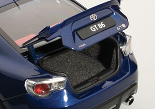 Toyota GT 86 GT86 ZN6 Coupe Scion FR-S 2012 blau 1:18