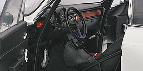 Alfa Romeo Giulia GT Am 1970 Monza Toine HEZEMANS 1:18