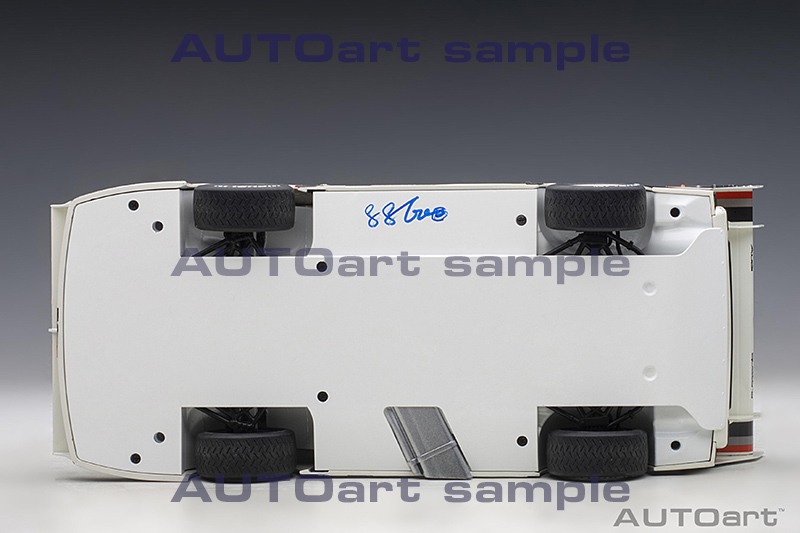 Audi Sport Quattro S1 1987 Sieger Pikes Peak Walter RÖHRL 1:18 AutoArt