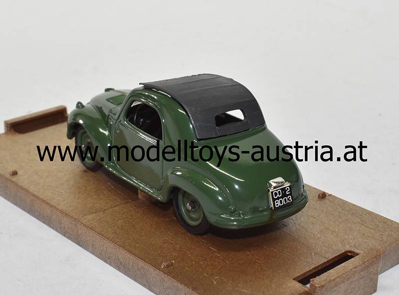 Fiat 500 C Topolino geschlossenes Dach 1949 - 1955 grün 1:43