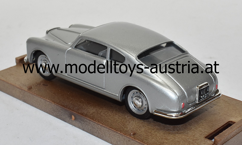 Lancia Aurelia B20 Coupe 1951 silber 1:43