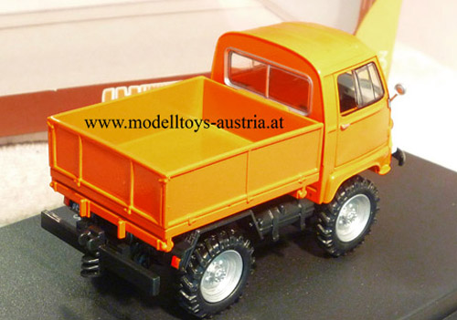 Renault 4x4 Sinpar Castor 1200 D 1965 orange 1:43