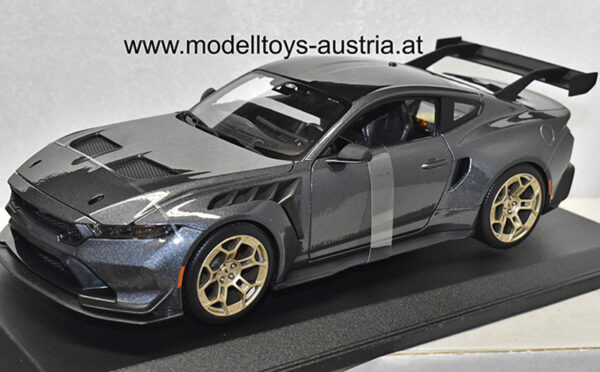 Ford Mustang Coupe GTD V8 2025 grau metallik 1:18