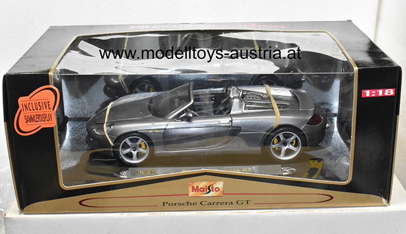Porsche Carrera GT 2000 silbergrau metallik 1:18