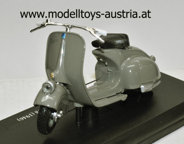 Vespa 98 1946 olive 1:18