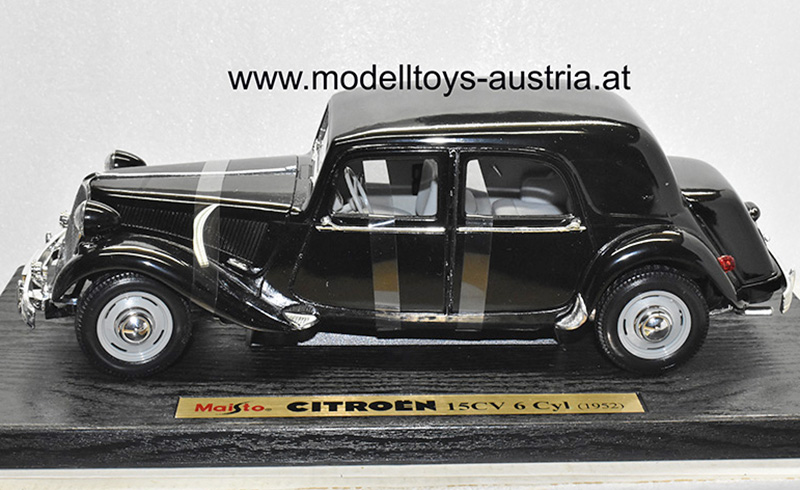 Citroen Traction Avant 15 CV 6 Zylinder 1952 schwarz 1:18