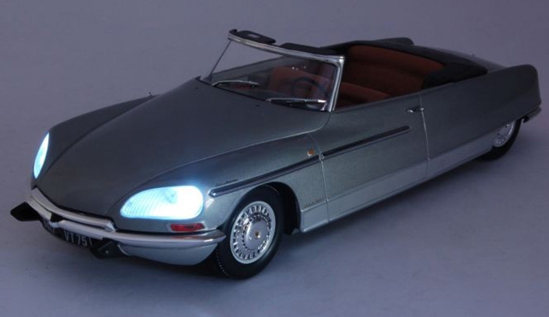 Citroen DS21 DS 21 Chapron Palm Beach 1968 silber metalik 1:18