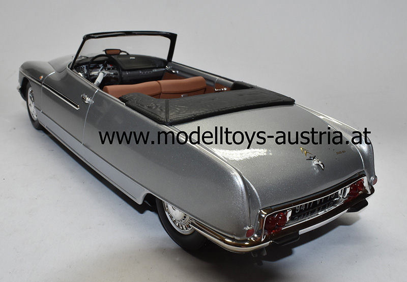 Citroen DS21 DS 21 Chapron Palm Beach 1968 silber metalik 1:18