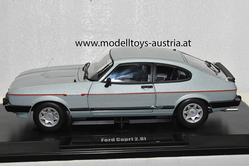 Ford Capri III 2.8 Injection 1982 hell blau metallik 1:18