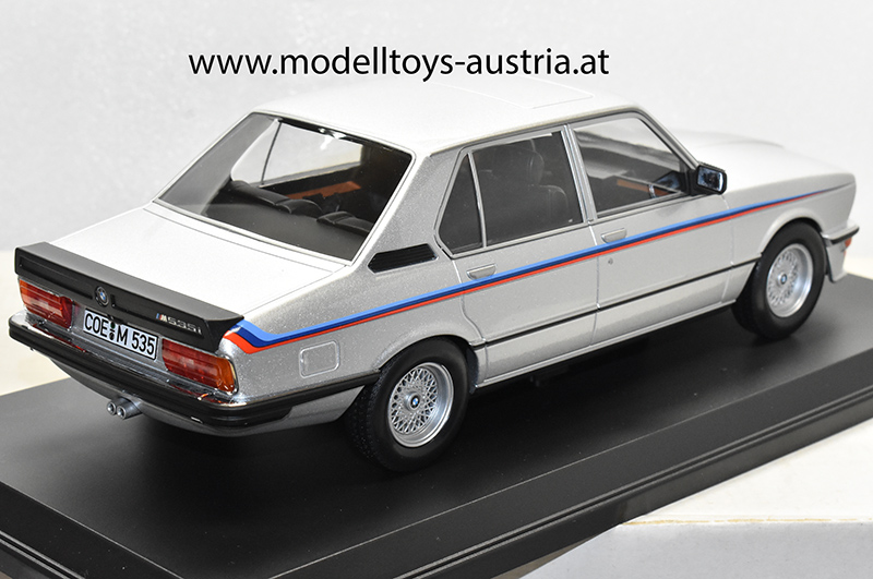 BMW E12 Limousine M 535i 1980 silber 1:18