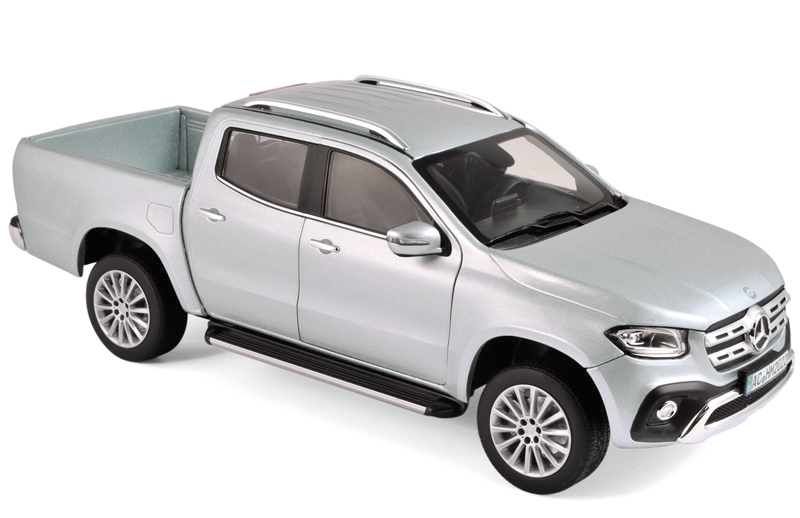 Mercedes Benz 470 X Klasse Pick up 2017 silber metallik 1:18