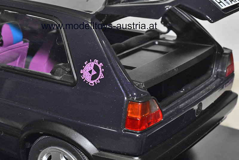 VW Golf II Golf 2 Limousine GTI Fire und Ice 1991 purple metallik 1:18