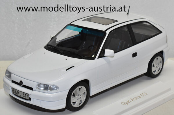 Opel Astra F GSi Coupe 1991 weiss 1:18