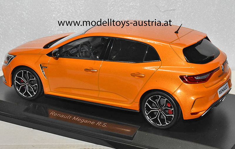 Renault Megane R.S. Limousine 2017 orange 1:18