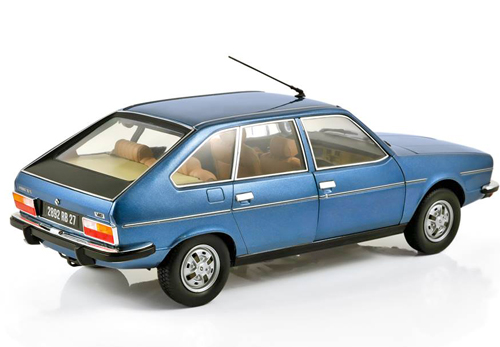 Renault 30 TS 1978 blau metrallik 1:18