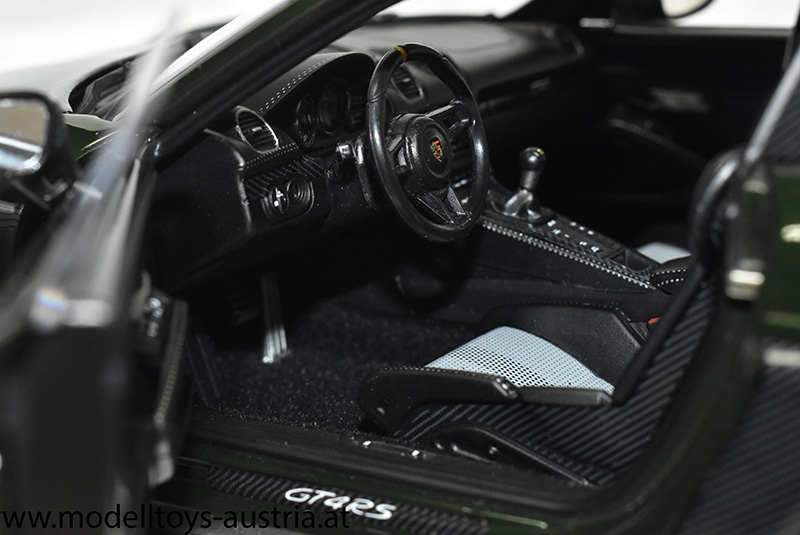 Porsche 718 Cayman 982 GT4 RS 2023 Weissach Pack grün 1:18