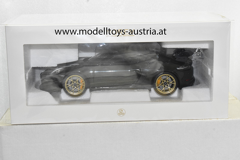 Porsche 718 Cayman 982 GT4 RS 2023 Weissach Pack grün 1:18