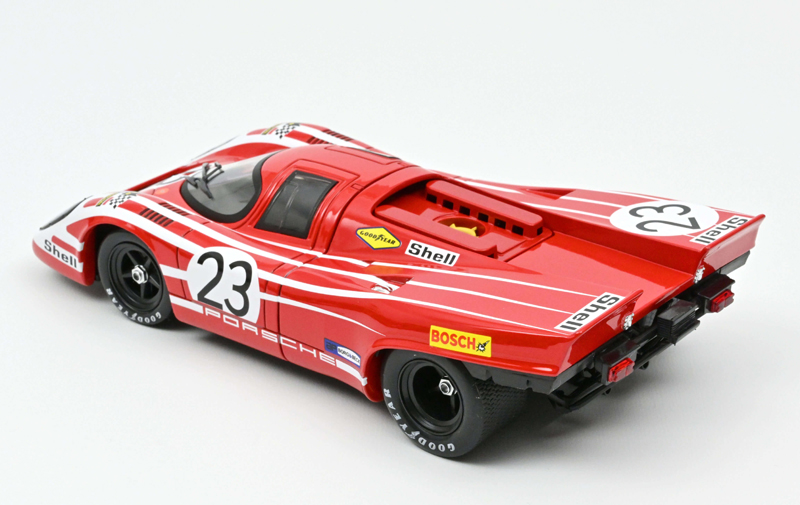 Porsche 917 Kurzheck 1970 Le Mans Sieger Hans HERRMANN / Richard ATTWOOD 1:18 Norev