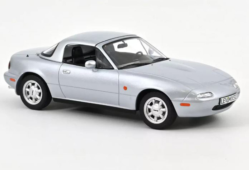 Mazda MX-5 MX 5 NA Cabrio 1991 silber 1:18