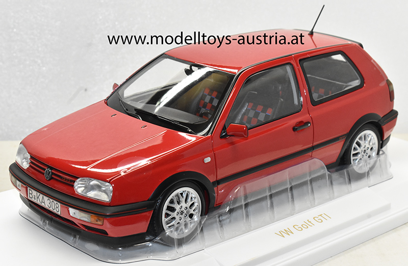 VW Golf III Golf 3 Limousine GTI 1996 rot metallik 1:18
