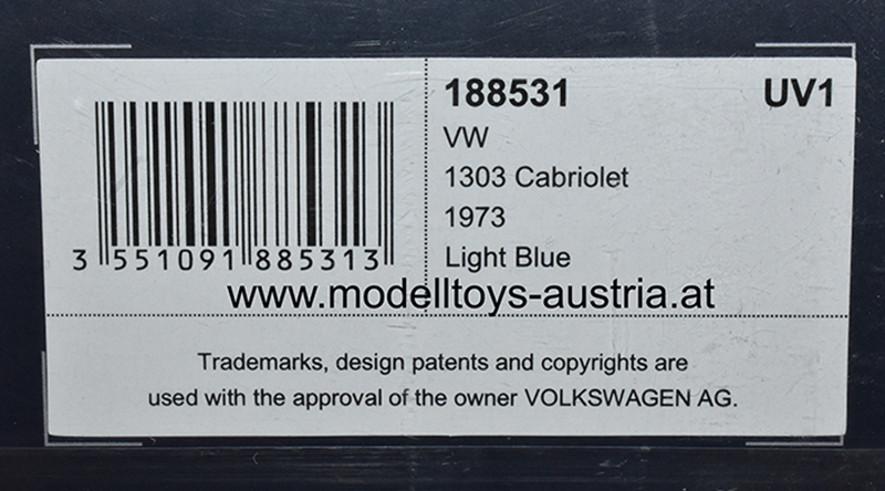 VW Käfer 1303 Cabrio 1973 hellblau 1:18