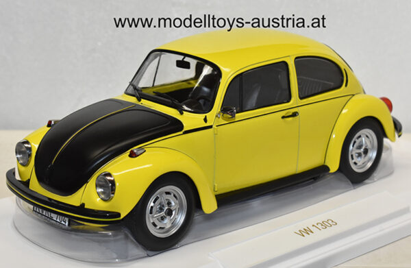 VW Käfer 1303 S Limousine 1973 gelb schwarzer Renner 1:18