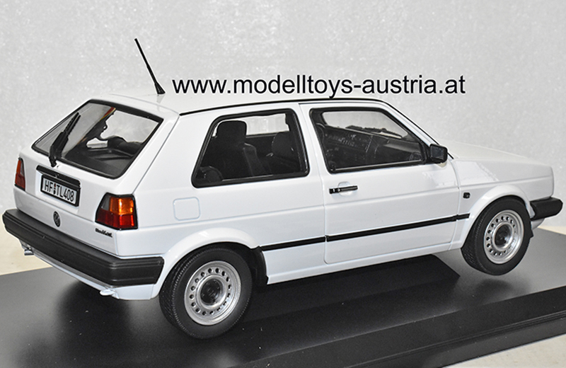 VW Golf II Golf 2 Limousine CL 2 türig 1988 weiss 1:18