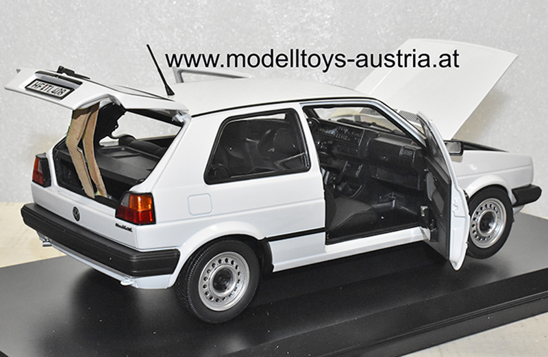 VW Golf II Golf 2 Limousine CL 2 türig 1988 weiss 1:18