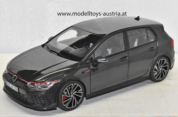 VW Golf VIII Golf 8 Limousine GTI 2021 schwarz metallik 1:18