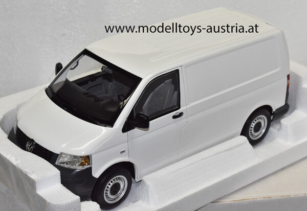 VW T5 Transporter 2003 weiss 1:18