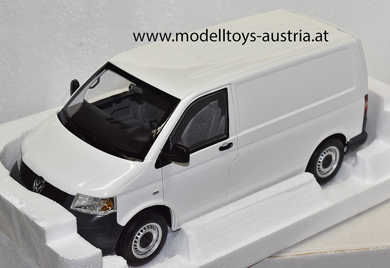 VW T5 Transporter 2003 weiss 1:18