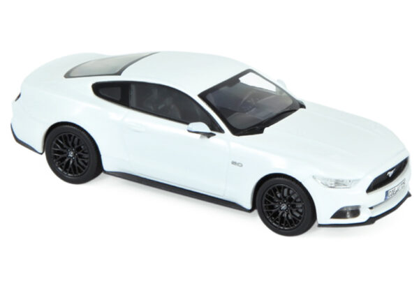 Ford Mustang Coupe GT 2016 weiss 1:43